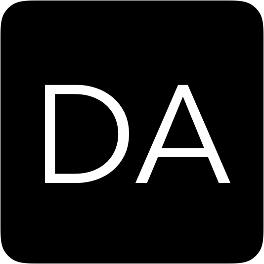 DA